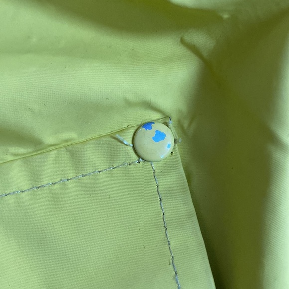 OshKosh Raincoat - Picture 10 of 10